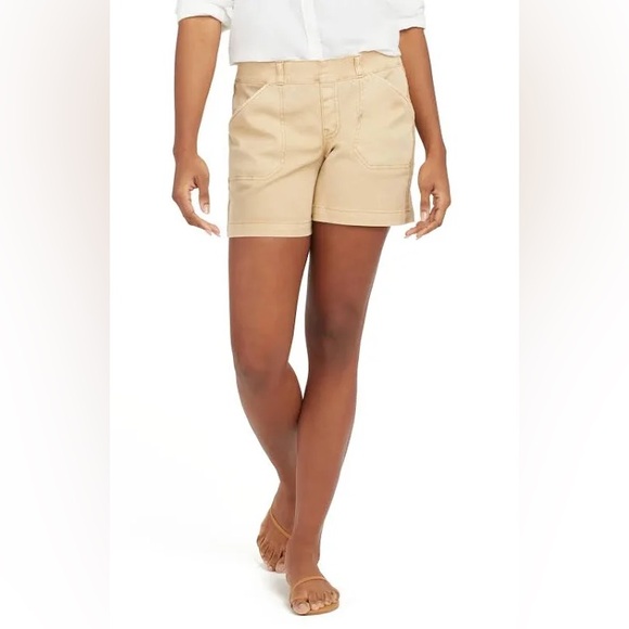 SPANX Stretch Twill Pull-On Shorts 6" Inseam Grey Tummy Shaping M - Picture 5 of 6